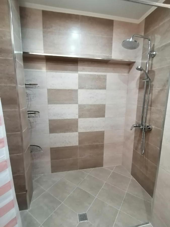 Къща За Гости Радост Guest House Radost Razlog Eksteriør billede
