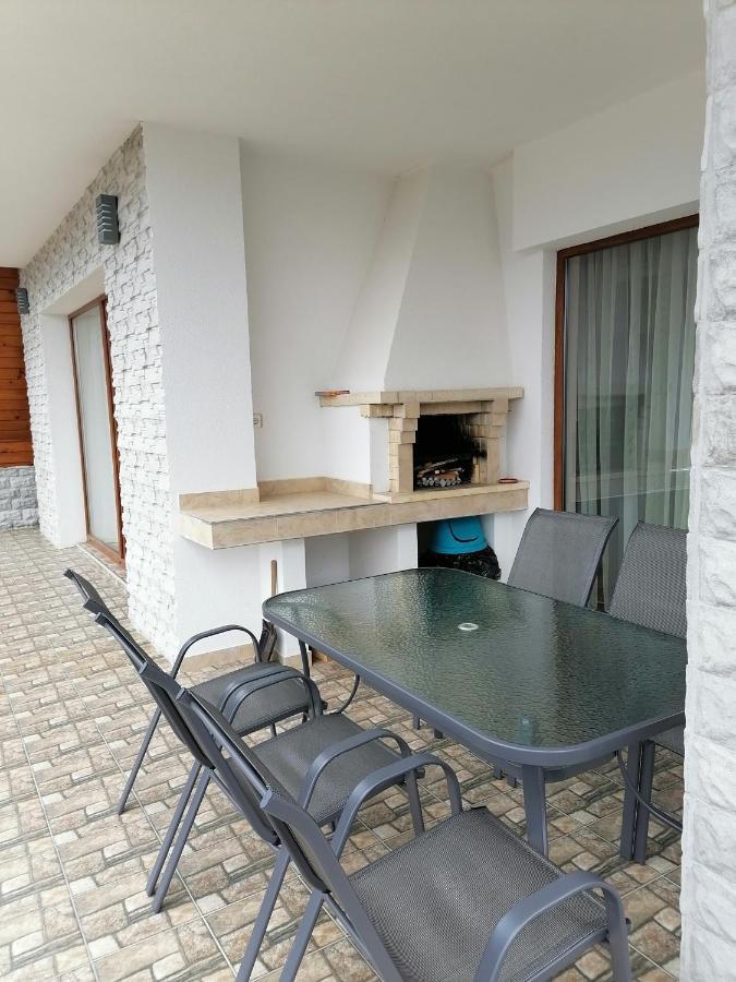 Къща За Гости Радост Guest House Radost Razlog Eksteriør billede