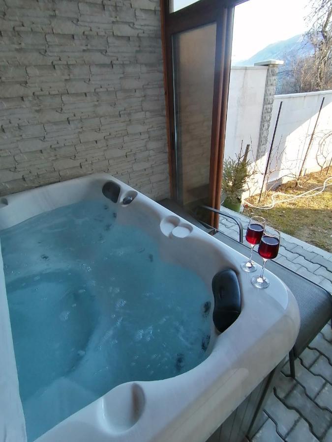 Къща За Гости Радост Guest House Radost Razlog Eksteriør billede
